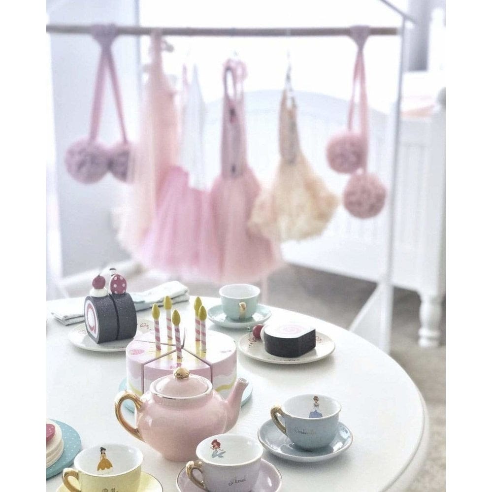 Isla Dress Up Clothes Rack