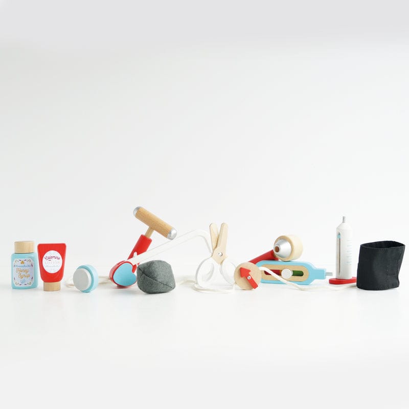 Le Toy Van Doctor's Set