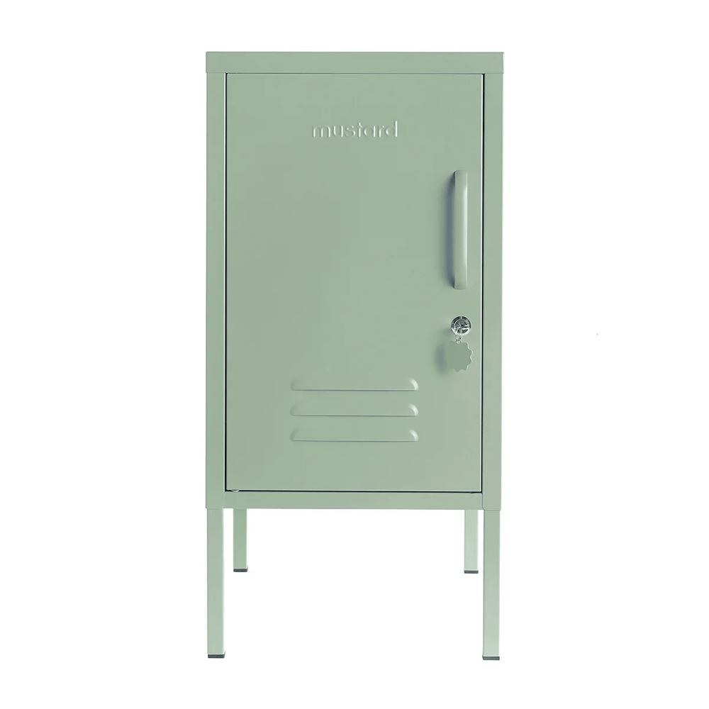 Mustard Made The Shorty to the Left Sage