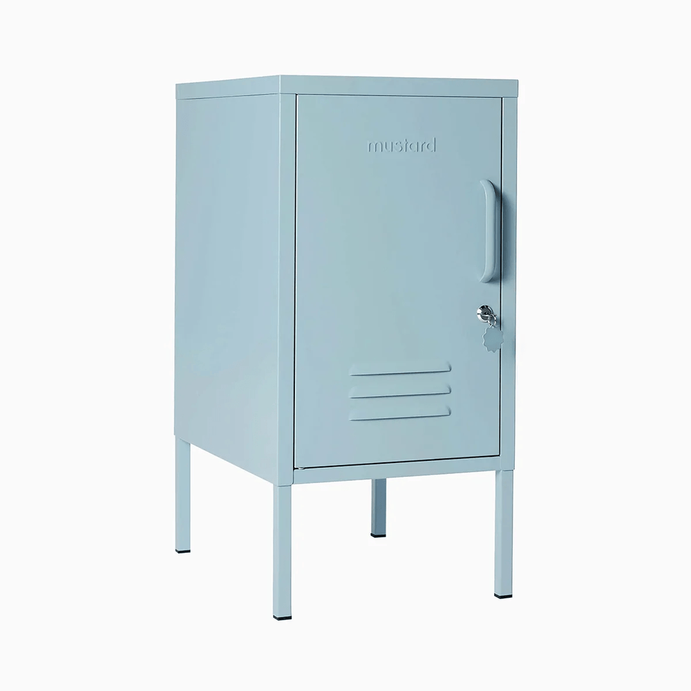 Mustard Made The Shorty to the Left Ocean