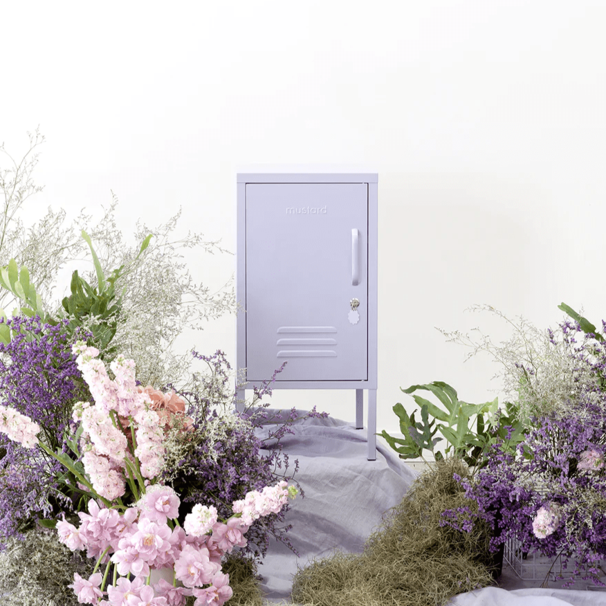 Mustard Made The Shorty to the Left Lilac