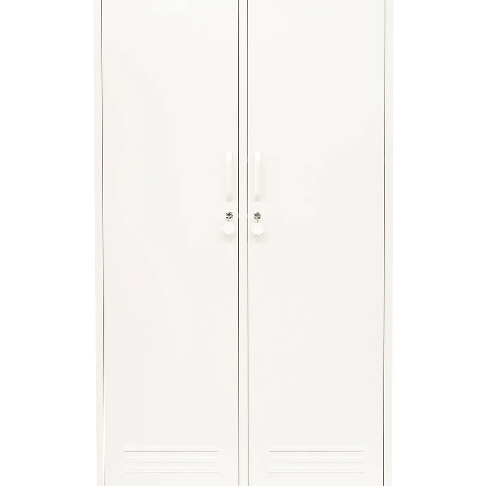 Mustard Made The Twinny Chalk