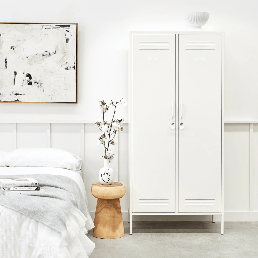 Mustard Made The Twinny Chalk