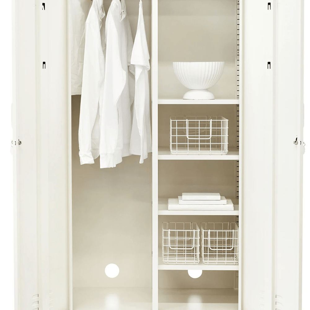 Mustard Made The Twinny White